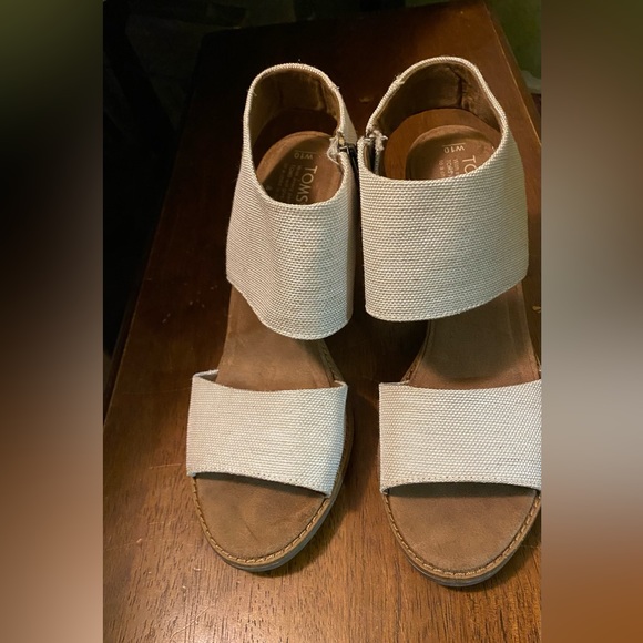 Toms Majorca Sandal like new size 10 - Picture 3 of 5